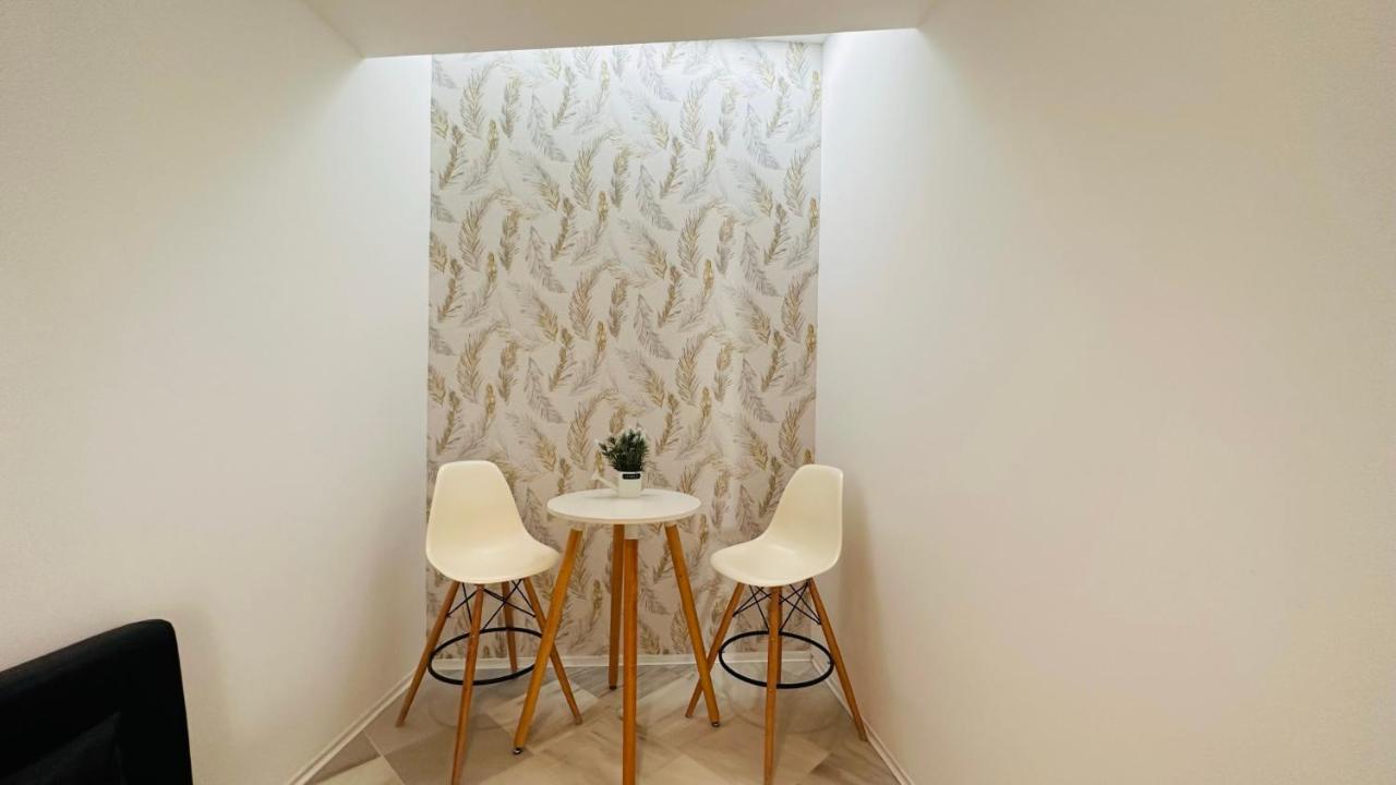Apartamentos Gadir Centro كاديز المظهر الخارجي الصورة