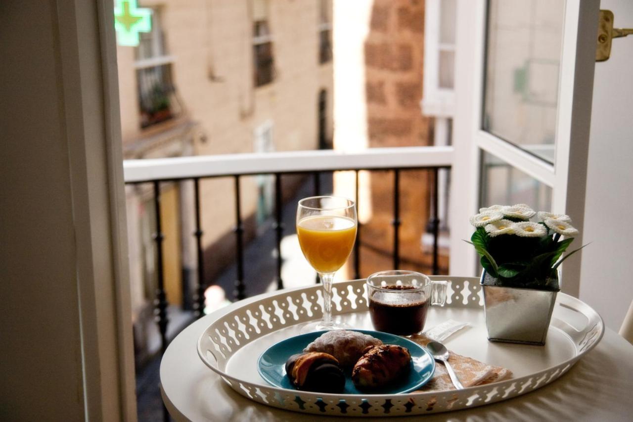 Apartamentos Gadir Centro كاديز المظهر الخارجي الصورة