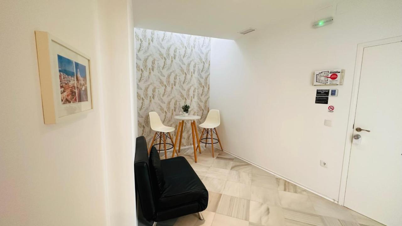Apartamentos Gadir Centro كاديز المظهر الخارجي الصورة
