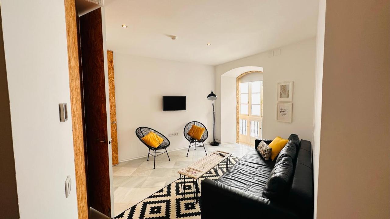 Apartamentos Gadir Centro كاديز المظهر الخارجي الصورة