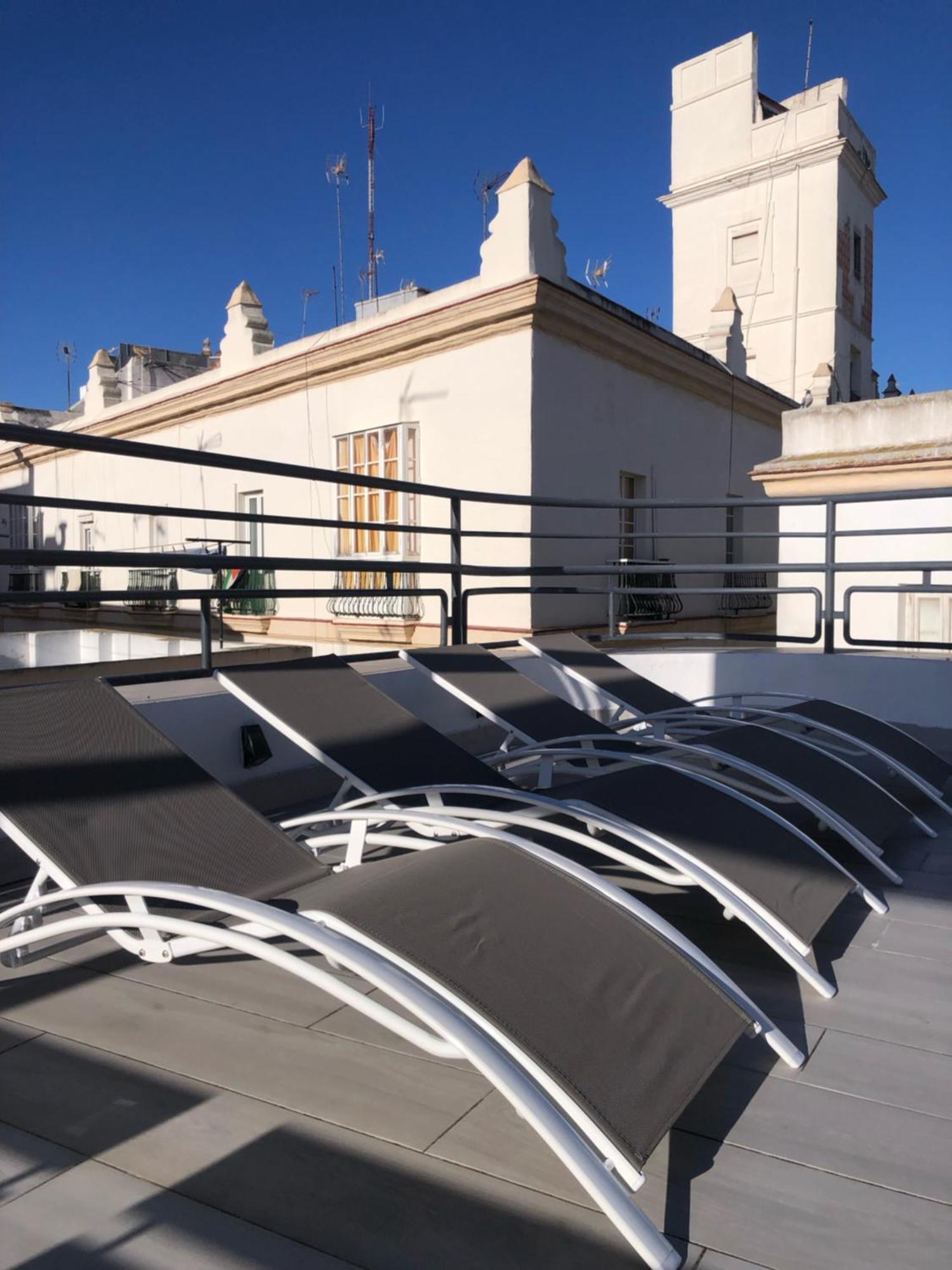 Apartamentos Gadir Centro كاديز المظهر الخارجي الصورة